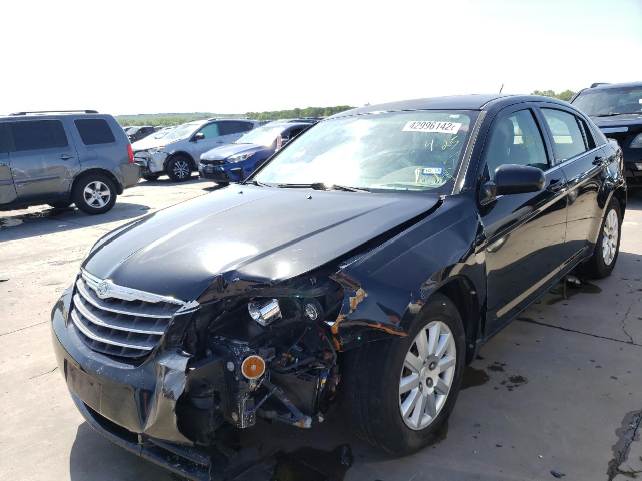 Photo 2 from auction – 2010 CHRYSLER SEBRING TO with VIN 1C3CC4FB6AN172322