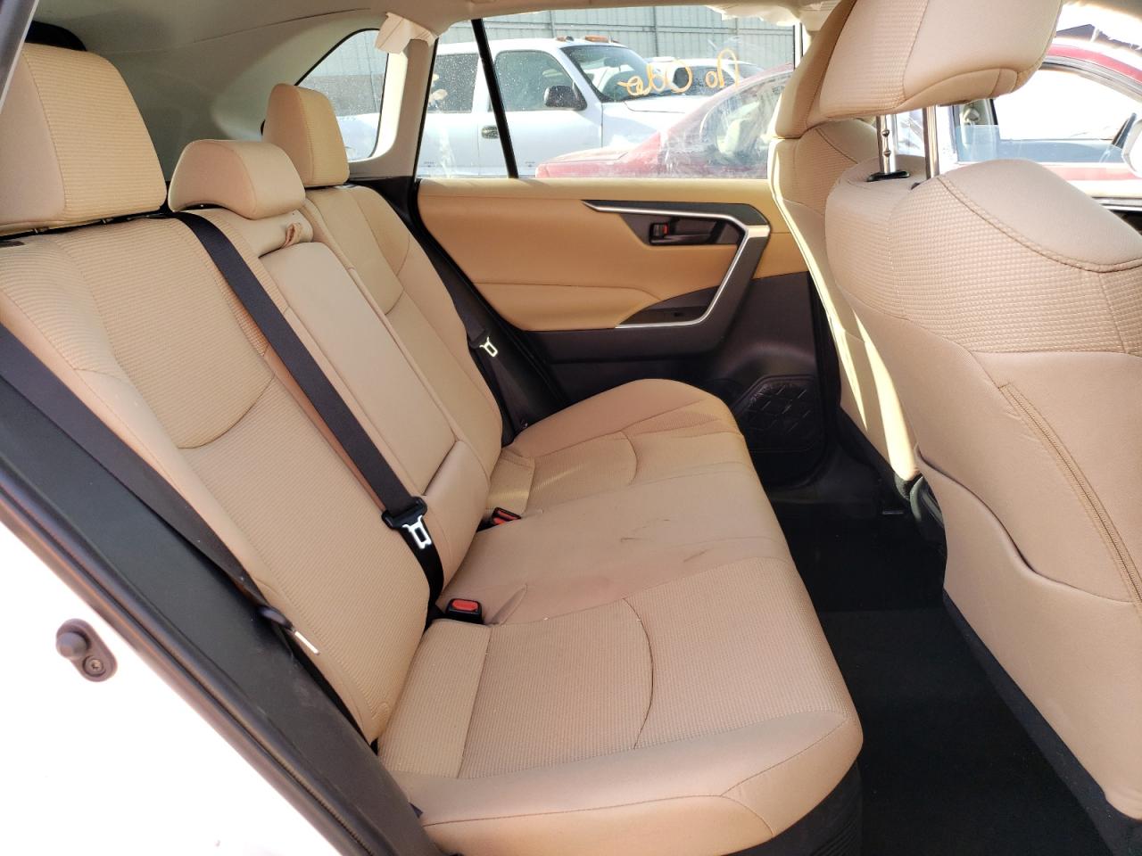 Photo 6 from auction – 2021 TOYOTA RAV4 LE with VIN 4T3LWRFV5MU034679