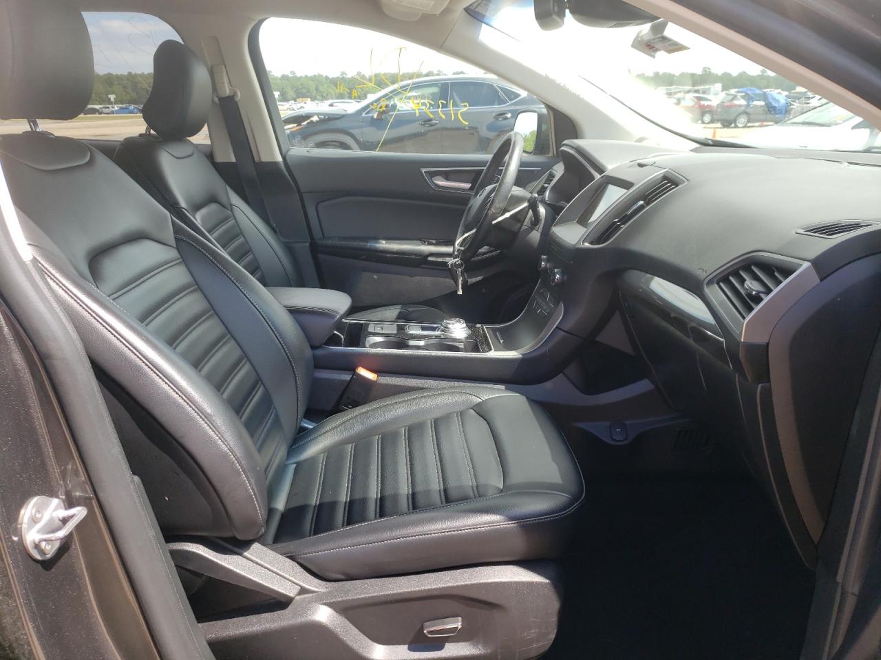 Photo 5 from auction – 2019 FORD EDGE SEL with VIN 2FMPK3J9XKBB90605
