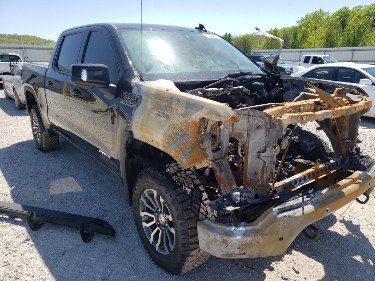 GMC SIERRA 2022 with VIN 3GTP9EEL8NG130793 - Photo from auction