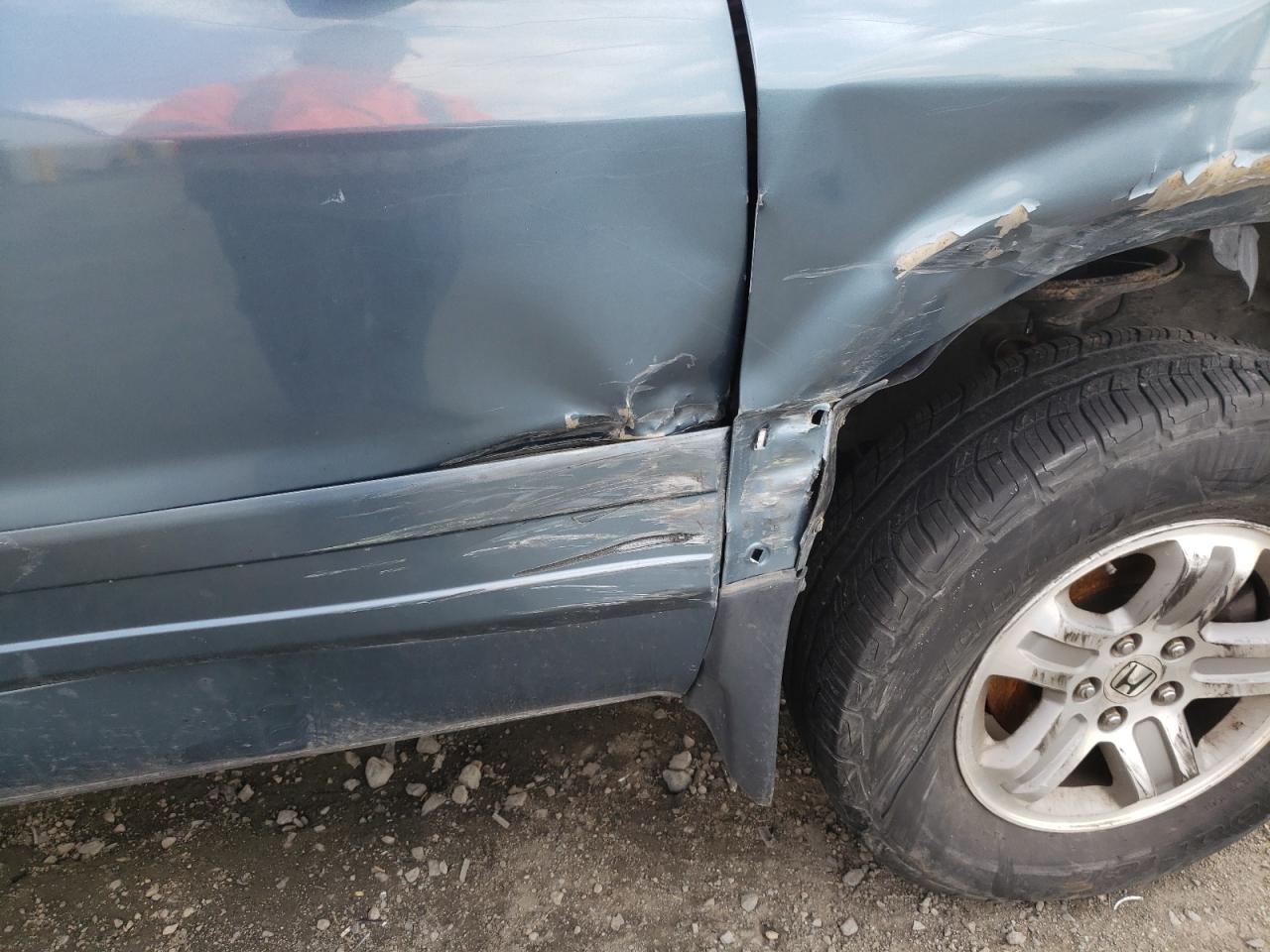 Photo 9 from auction – 2005 HONDA PILOT EX with VIN 2HKYF18455H549816