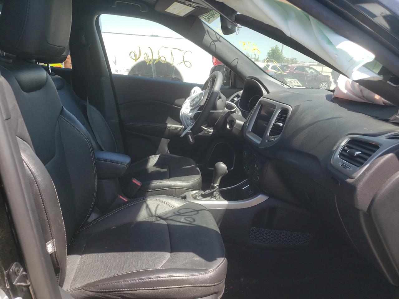 Photo 5 from auction – 2021 JEEP COMPASS 80 with VIN 3C4NJCEB6MT550066
