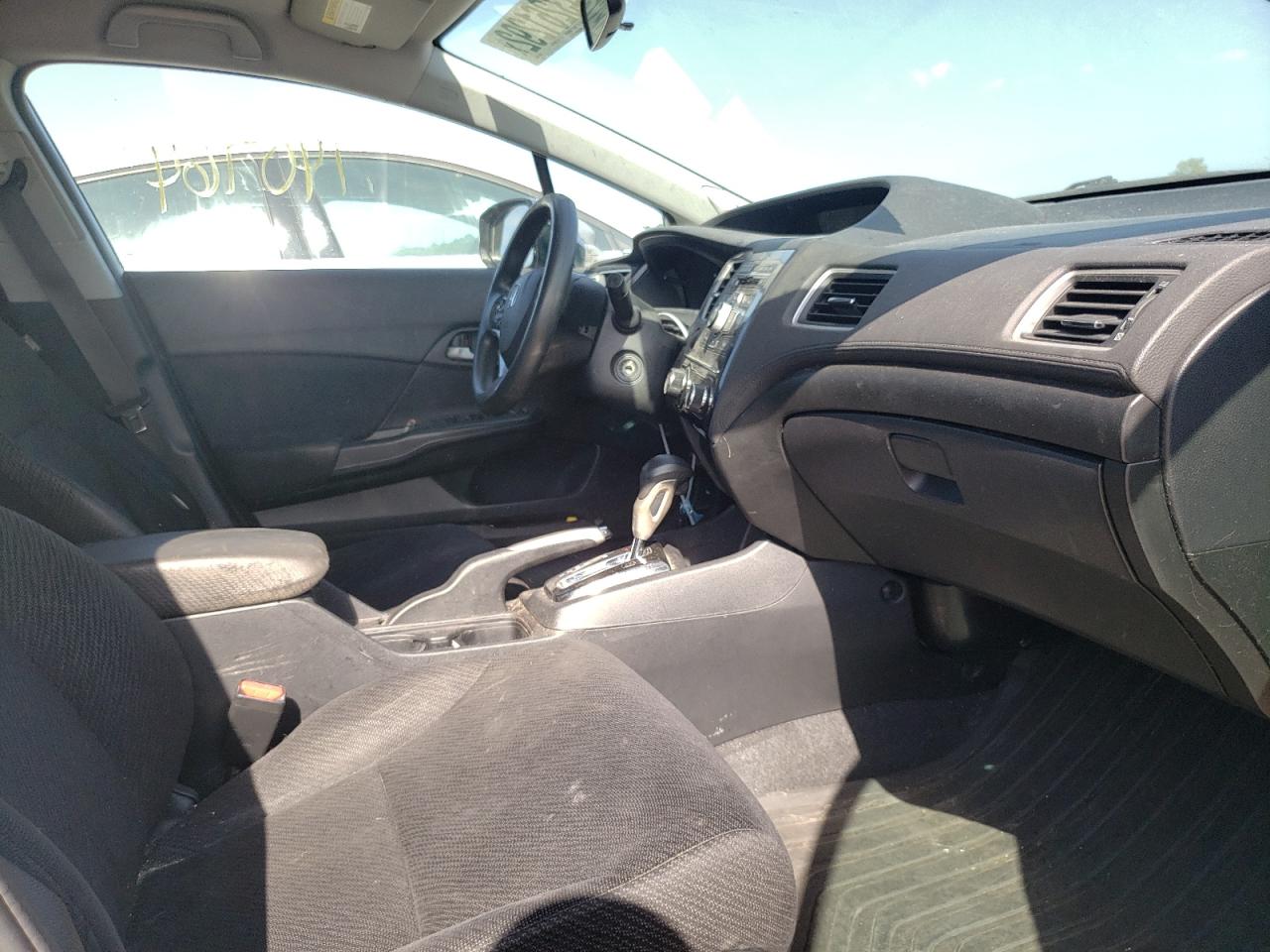 Photo 5 from auction – 2013 HONDA CIVIC LX with VIN 19XFB2F56DE070022