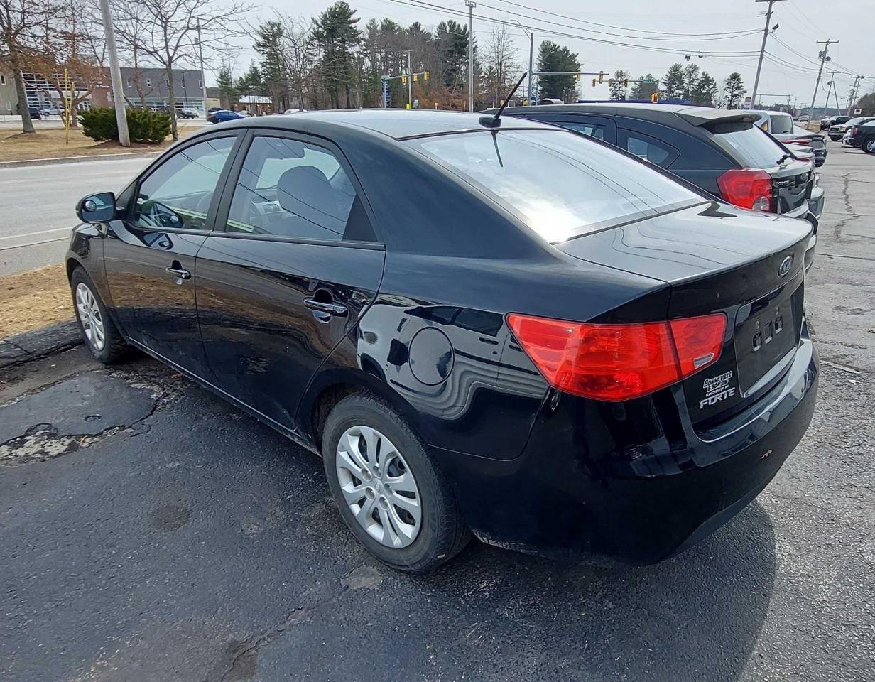 Photo 3 from auction – 2012 KIA FORTE EX with VIN KNAFU4A22C5525247