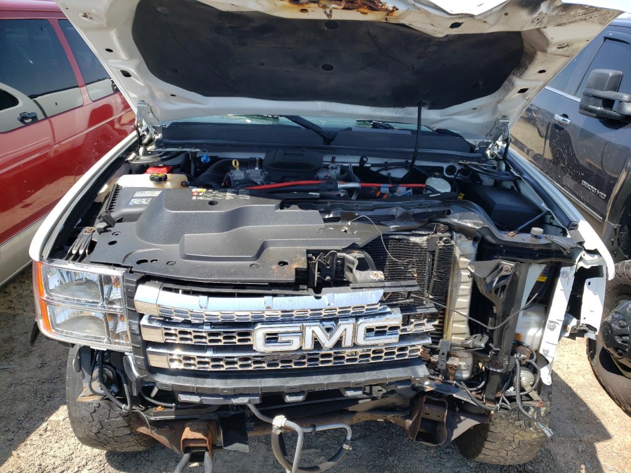 Photo 7 from auction – 2012 GMC SIERRA K25 with VIN 1GT120E80CF170955