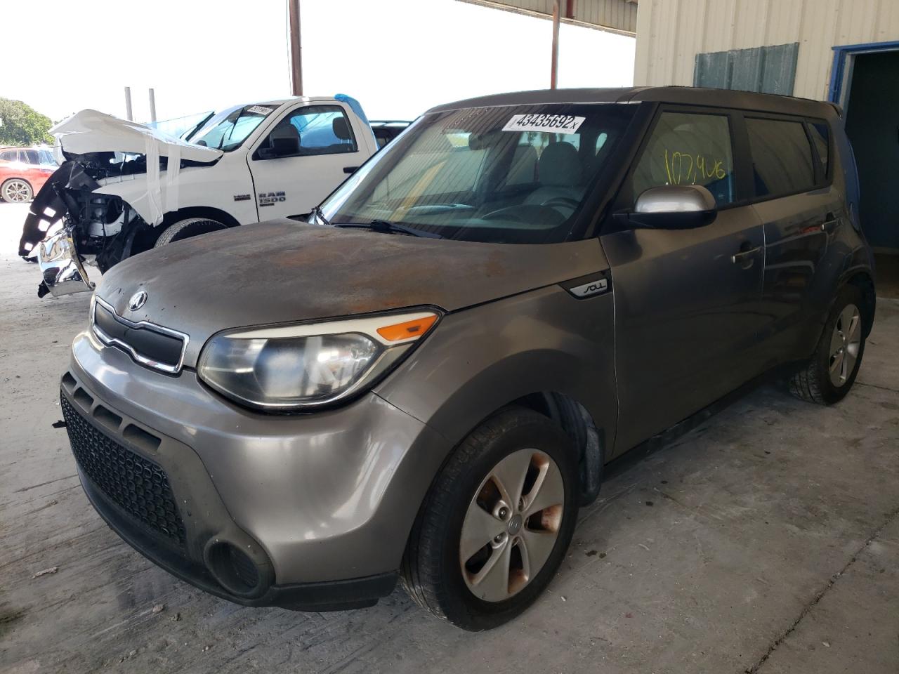 Photo 2 from auction – 2015 KIA SOUL with VIN KNDJN2A25F7173269