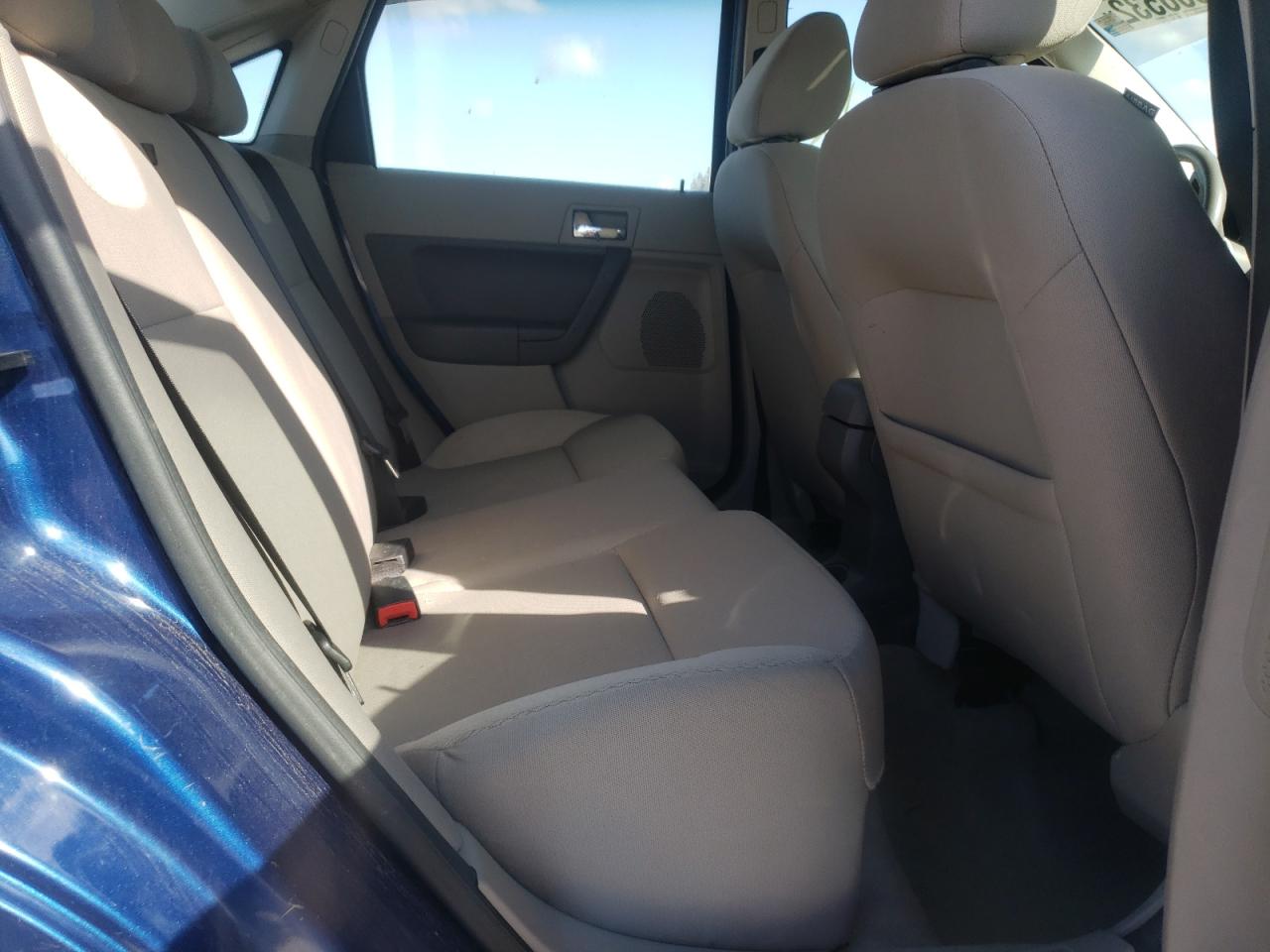 Photo 6 from auction – 2009 FORD FOCUS with VIN 1FAHP36N19W212294