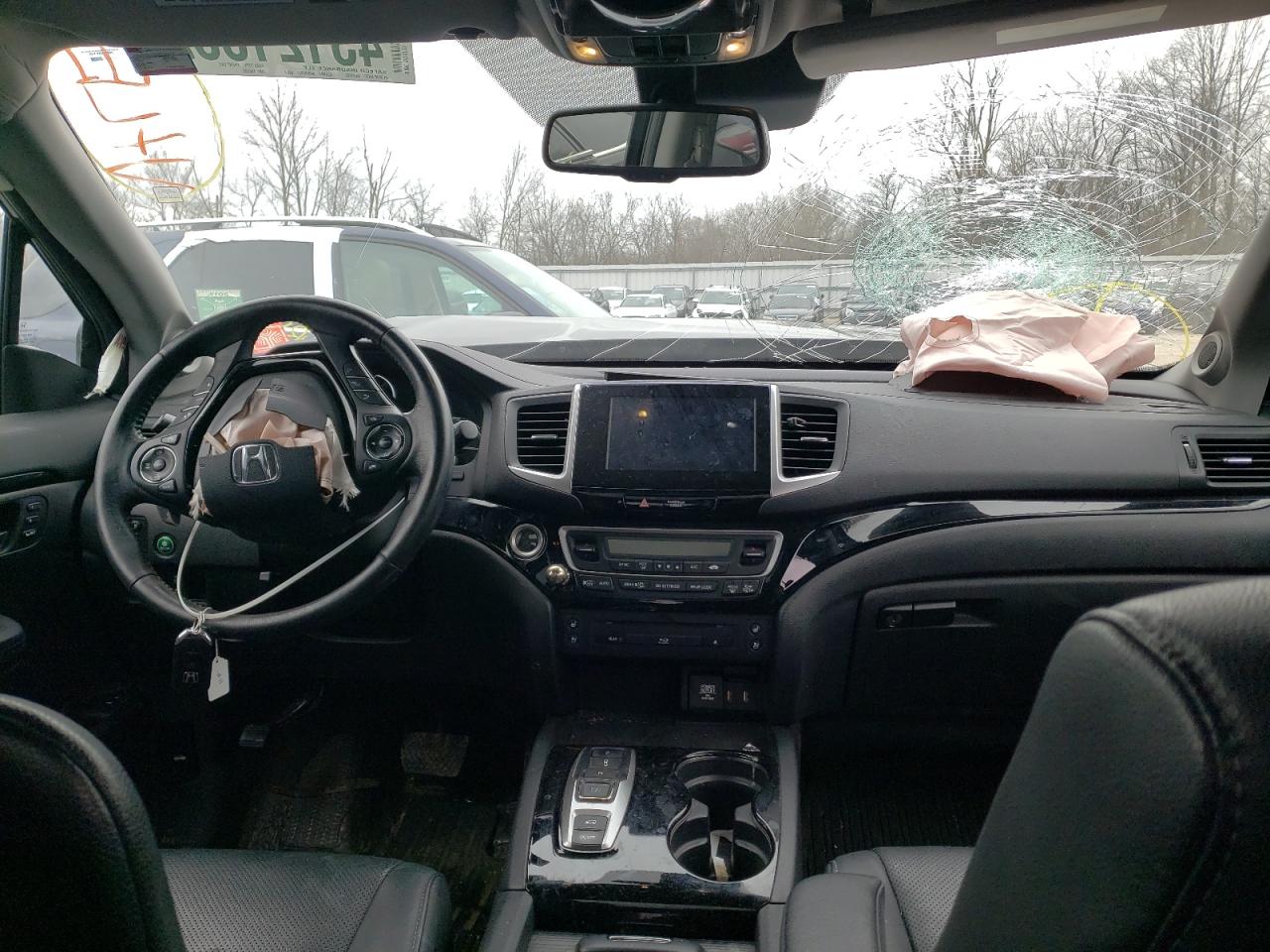 Photo 9 from auction – 2016 HONDA PILOT ELIT with VIN 5FNYF6H03GB106835