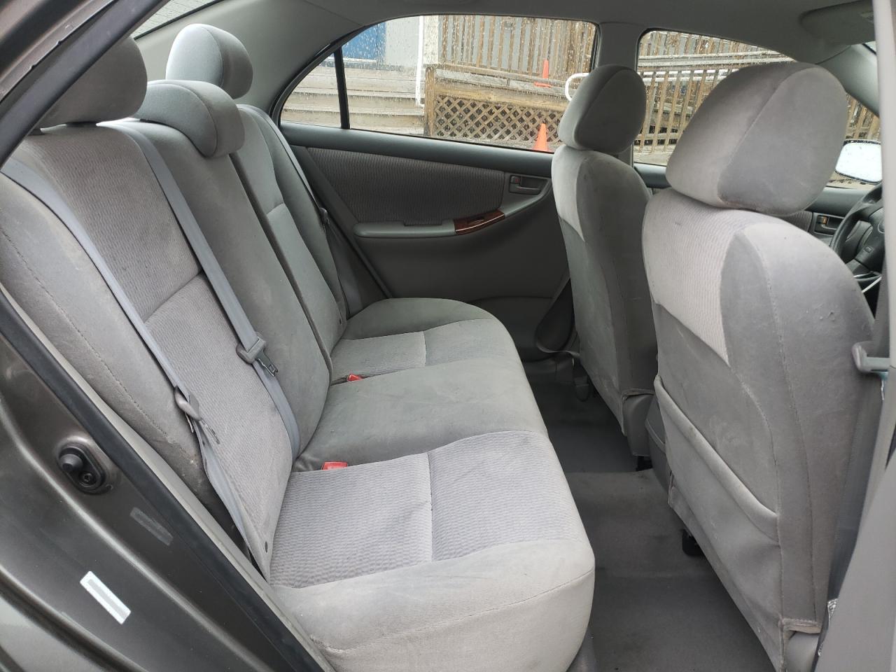 Photo 6 from auction – 2006 TOYOTA COROLLA CE with VIN 1NXBR32E86Z583374