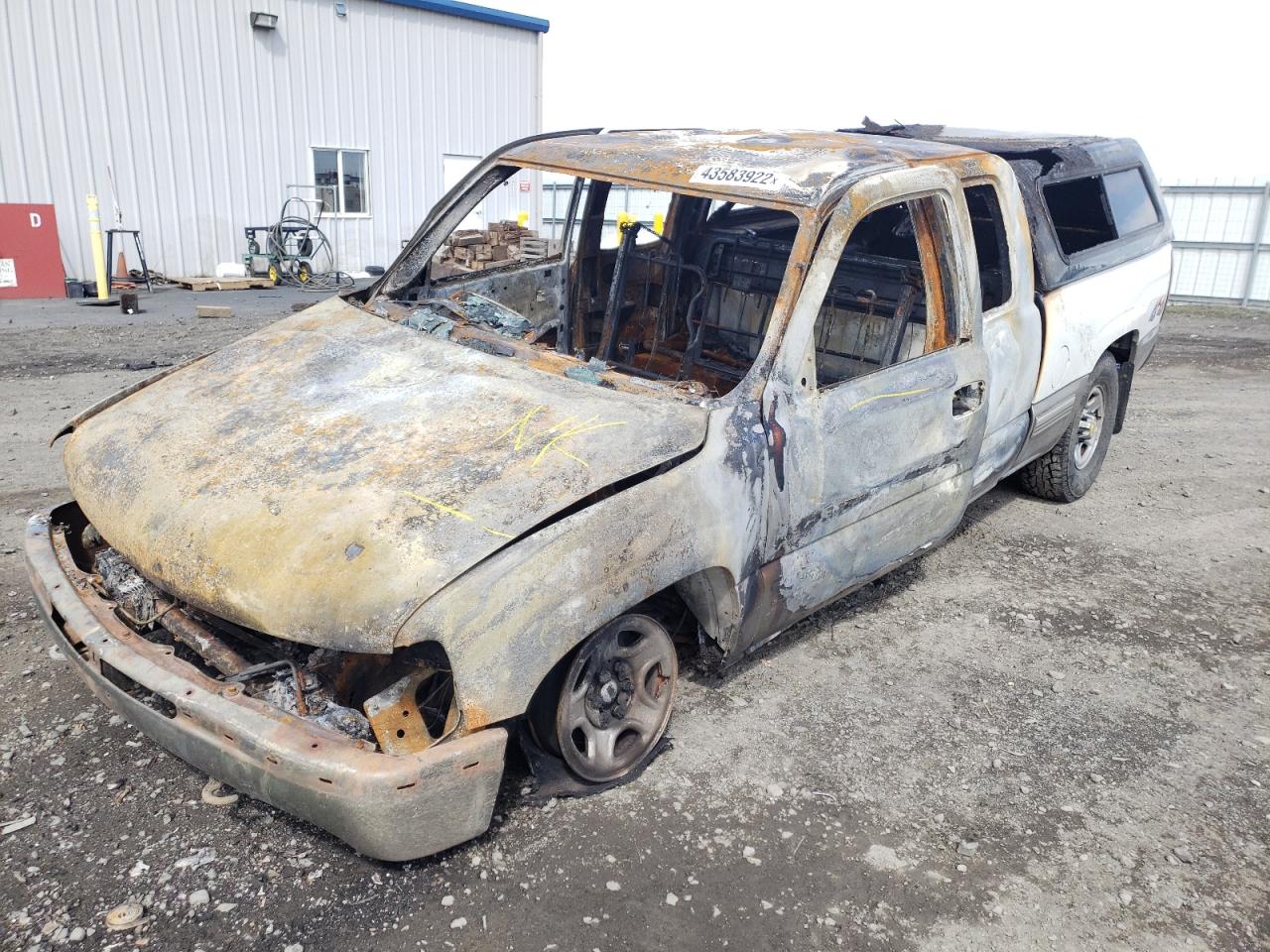 Photo 2 from auction – 2000 CHEVROLET SILVERADO with VIN 2GCEK19T8Y1216570