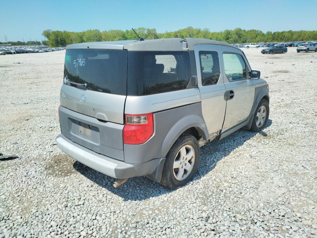 Photo 4 from auction – 2003 HONDA ELEMENT EX with VIN 5J6YH28563L044671
