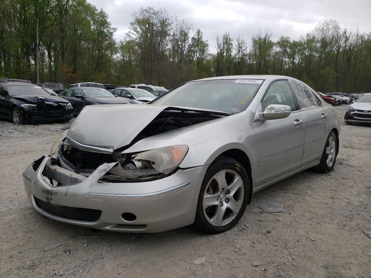 Photo 2 from auction – 2005 ACURA RL with VIN JH4KB16525C016541