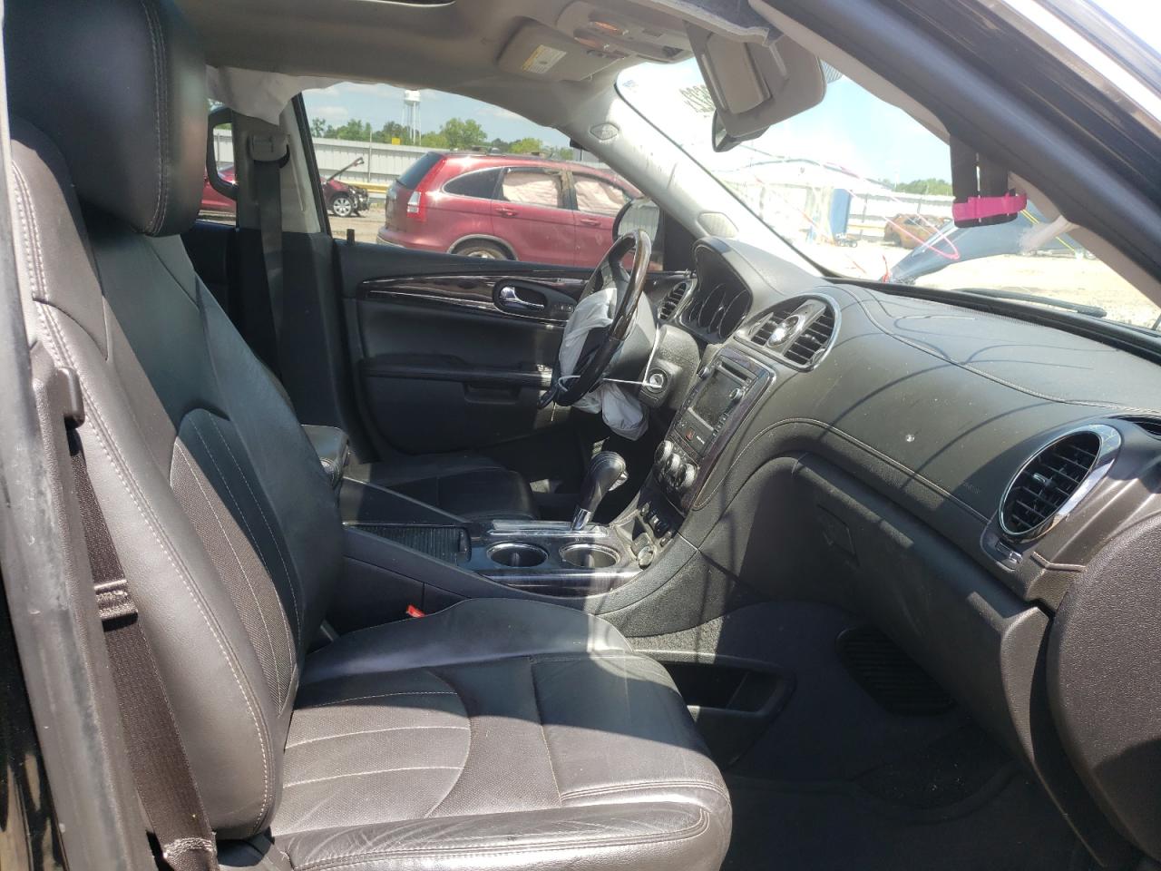 Photo 5 from auction – 2016 BUICK ENCLAVE with VIN 5GAKRBKDXGJ143652