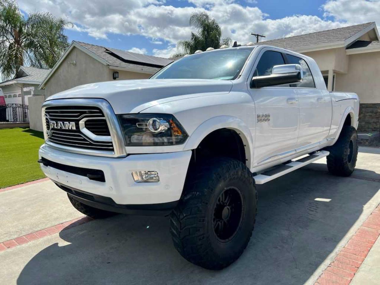 Photo 2 from auction – 2018 RAM 3500 LONGH with VIN 3C63R3NL9JG116017