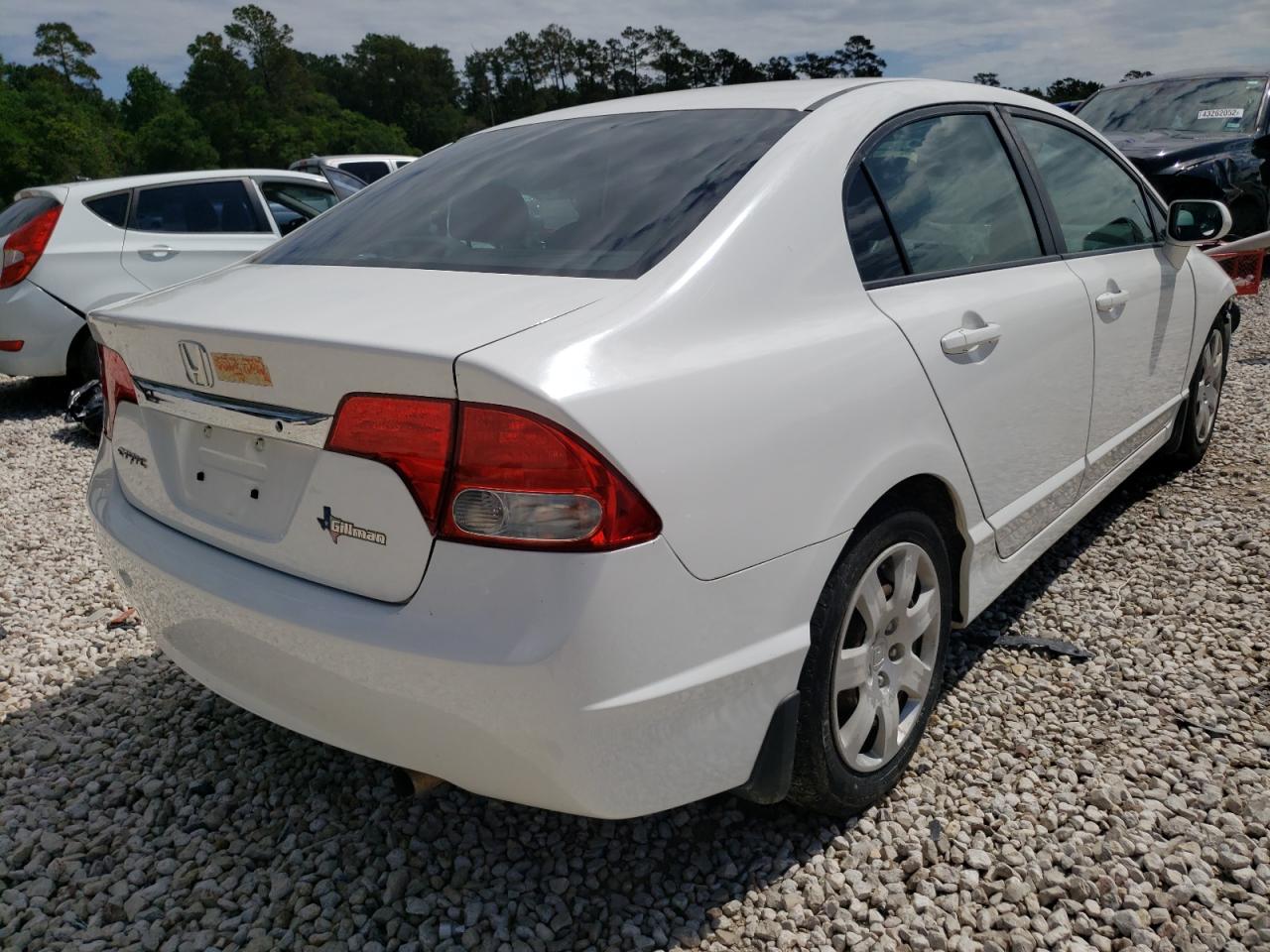 Photo 4 from auction – 2010 HONDA CIVIC LX with VIN 2HGFA1F58AH586641