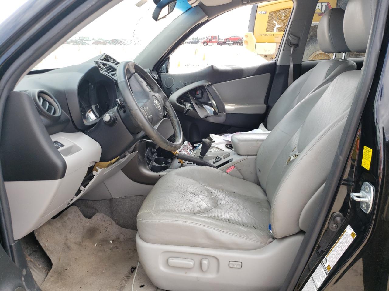 Photo 5 from auction – 2009 TOYOTA RAV4 LIMIT with VIN JTMBF31V39D020428