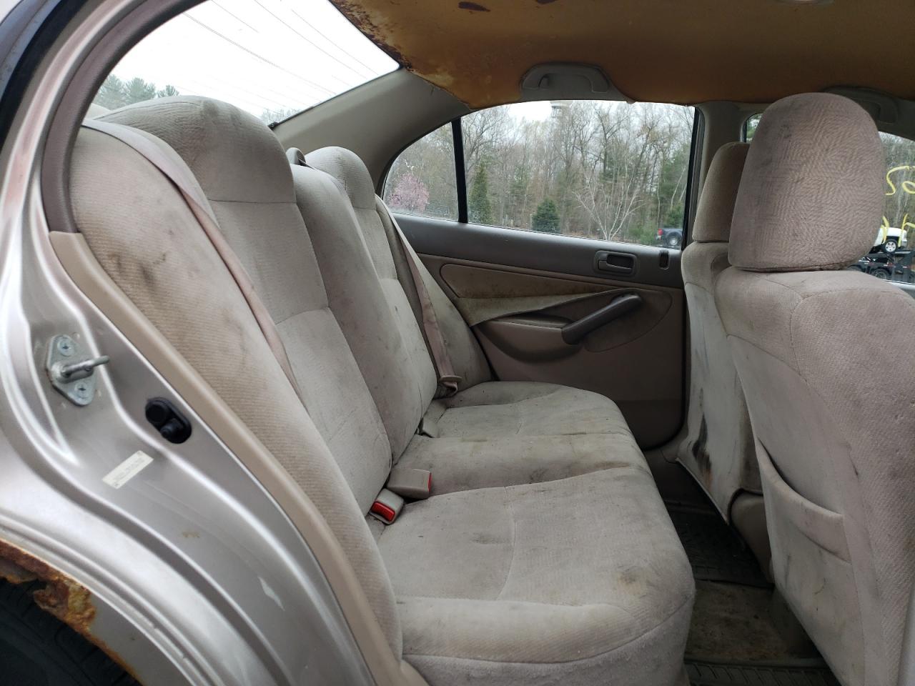 Photo 6 from auction – 2001 HONDA CIVIC LX with VIN 2HGES16591H567900