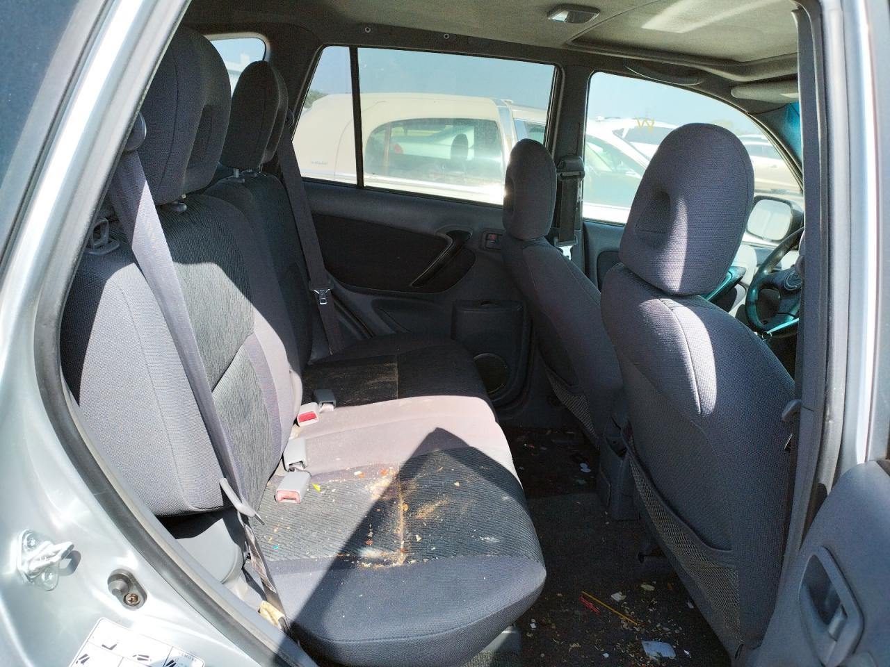 Photo 6 from auction – 2002 TOYOTA RAV4 with VIN JTEGH20V526009593