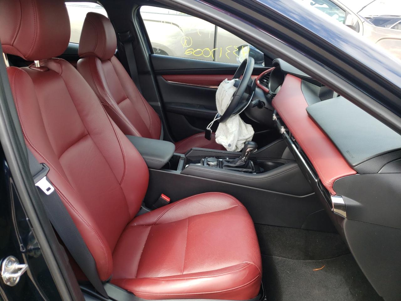 Photo 5 from auction – 2020 MAZDA 3 PREMIUM with VIN JM1BPBNM3L1159878