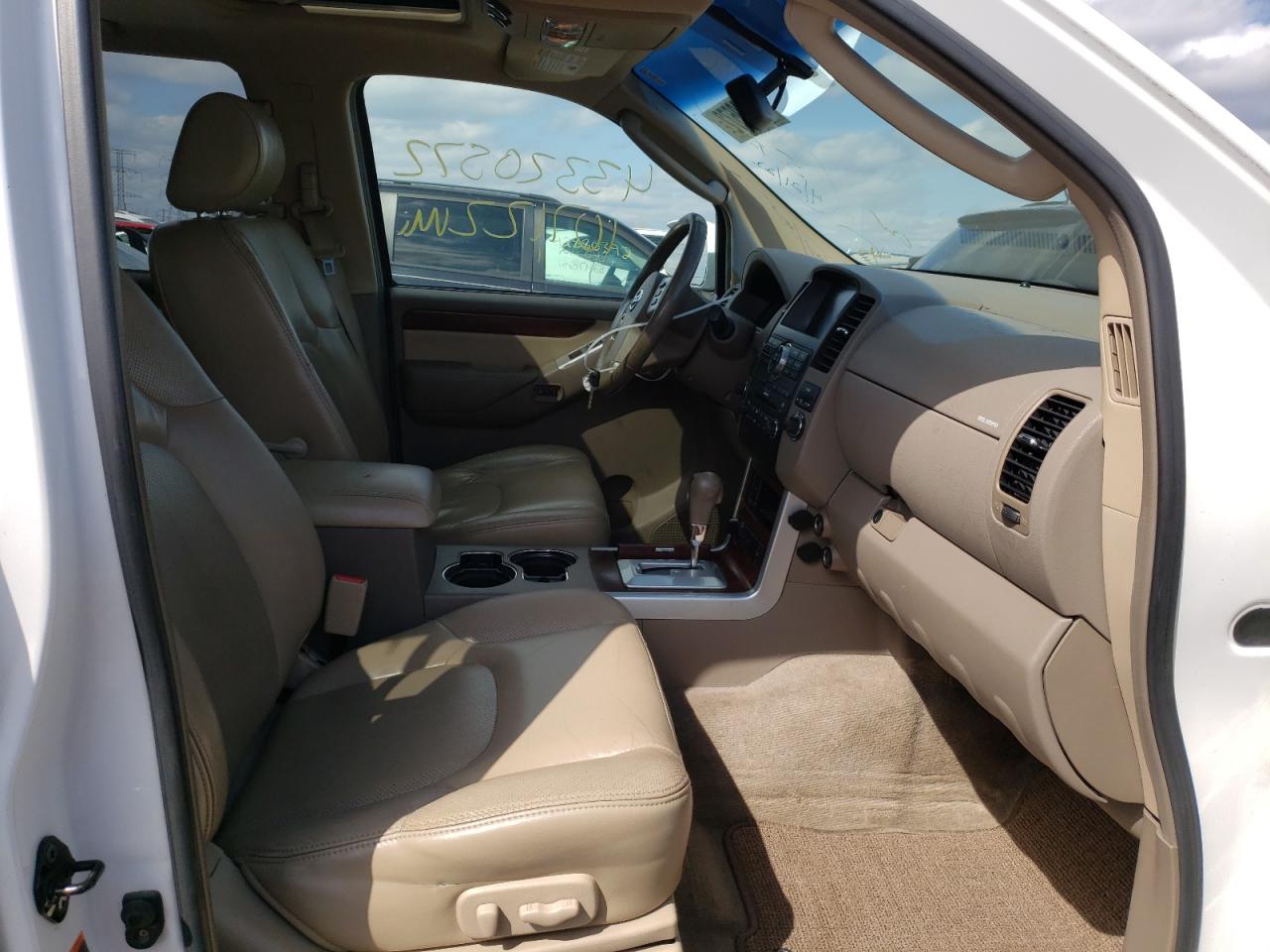 Photo 5 from auction – 2008 NISSAN PATHFINDER with VIN 5N1AR18B68C644338