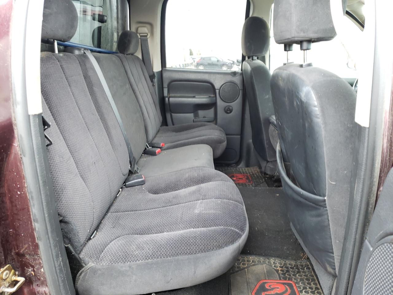 Photo 17 from auction – 2005 DODGE RAM 1500 S with VIN 1D7HU18D65S340310