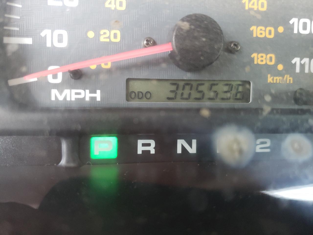 Photo 8 from auction – 2001 TOYOTA 4 RUNNER with VIN JT3HN86R810349647