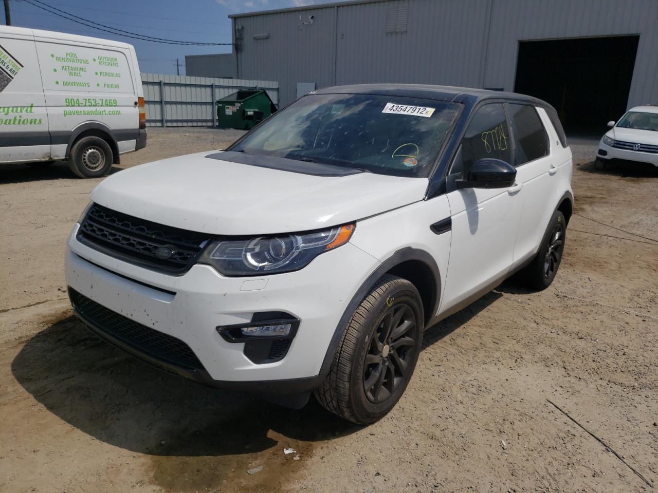 Photo 2 from auction – 2016 LAND ROVER DISCOVERY with VIN SALCR2BG2GH545873