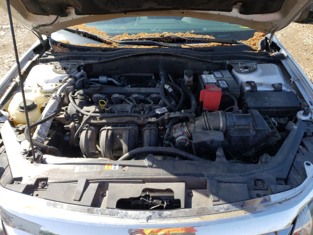 Photo 7 from auction – 2012 FORD FUSION SE with VIN 3FAHP0HA3CR106318