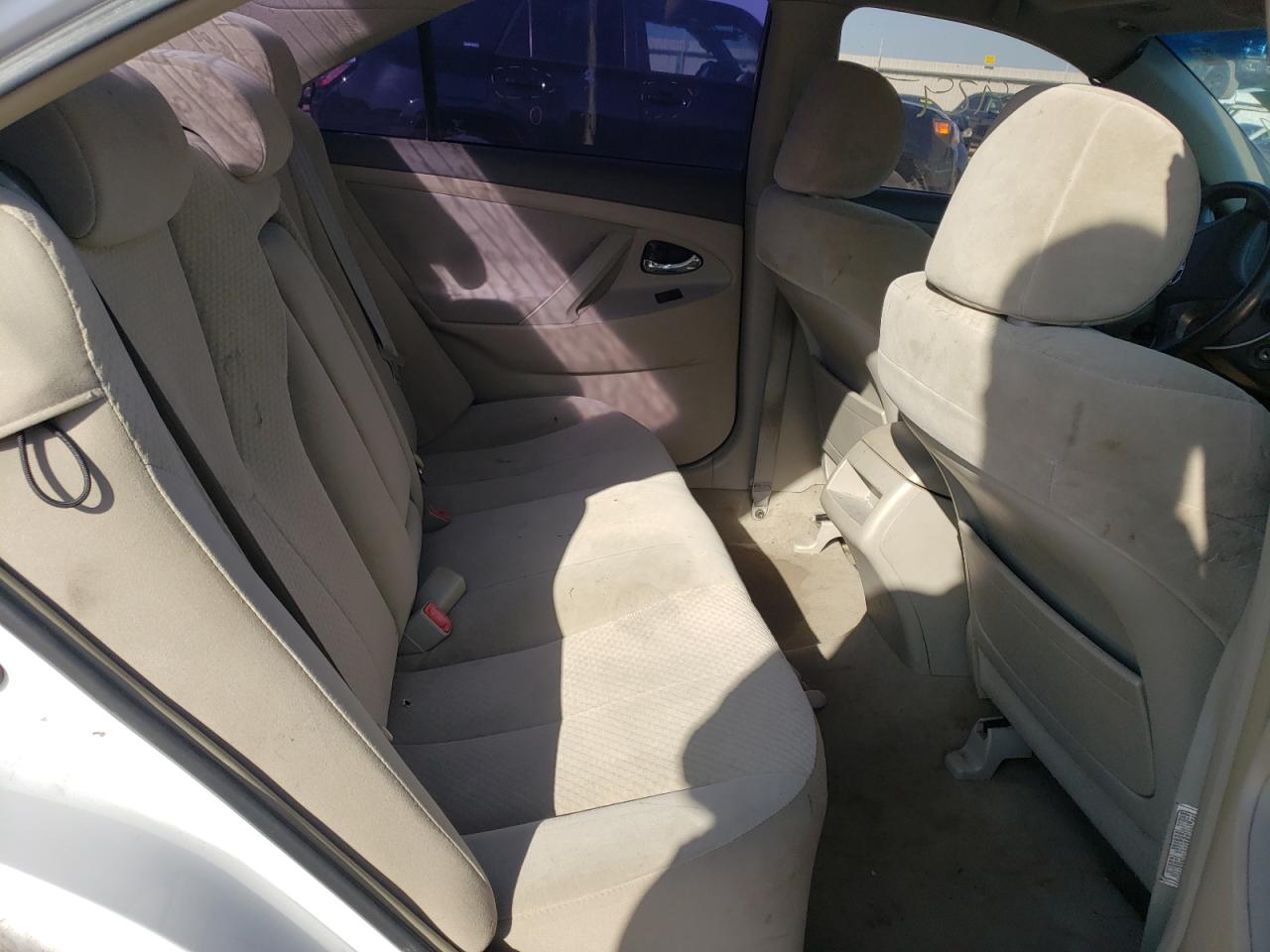 Photo 6 from auction – 2007 TOYOTA CAMRY CE with VIN 4T1BE46K37U515017