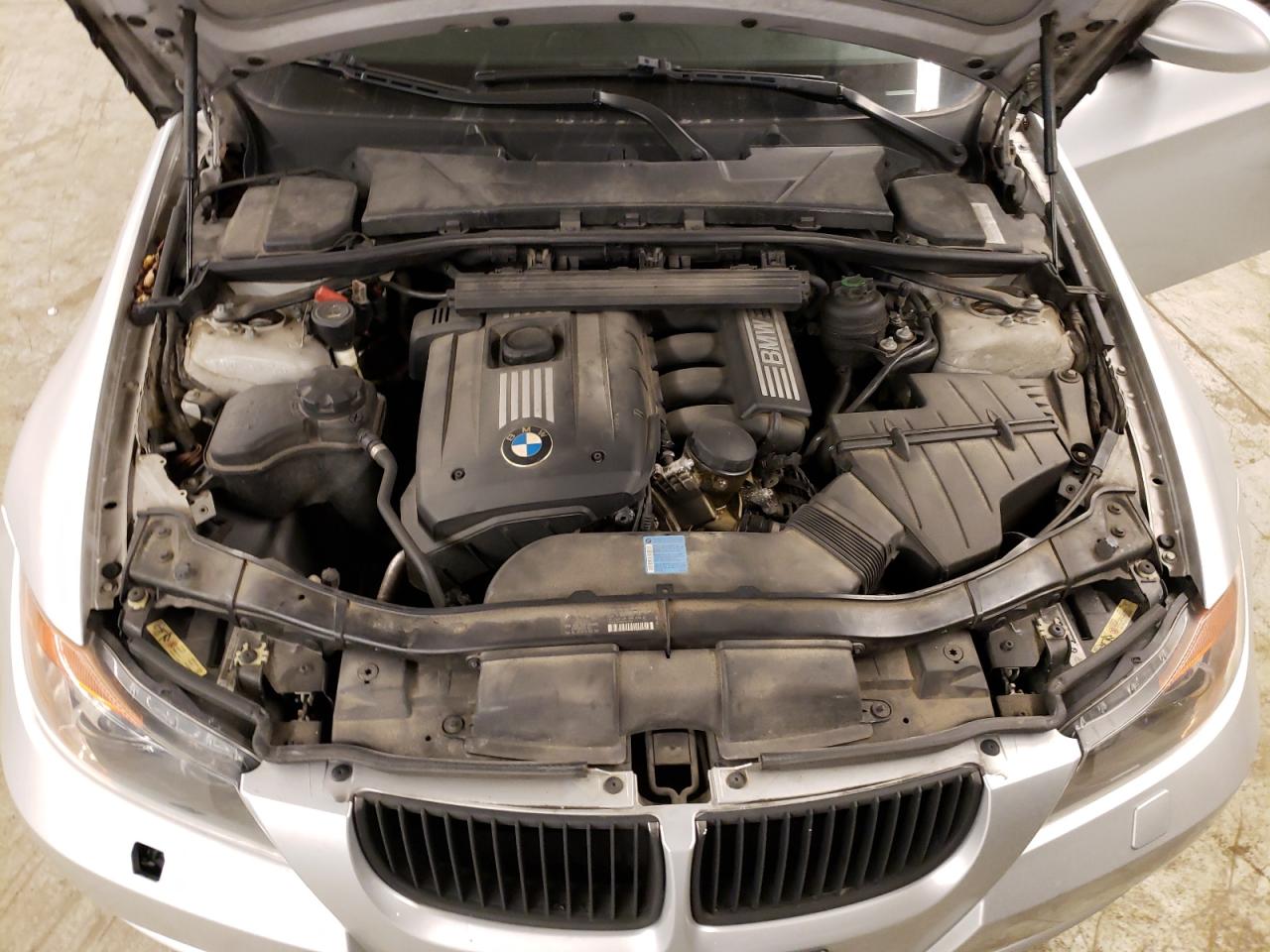 Photo 7 from auction – 2008 BMW 328 XI with VIN WBAVC93548K037039