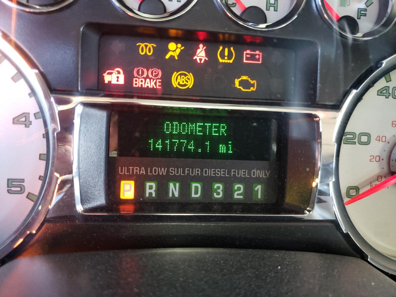 Photo 8 from auction – 2010 FORD F350 SUPER with VIN 1FTWW3BR6AEA37693