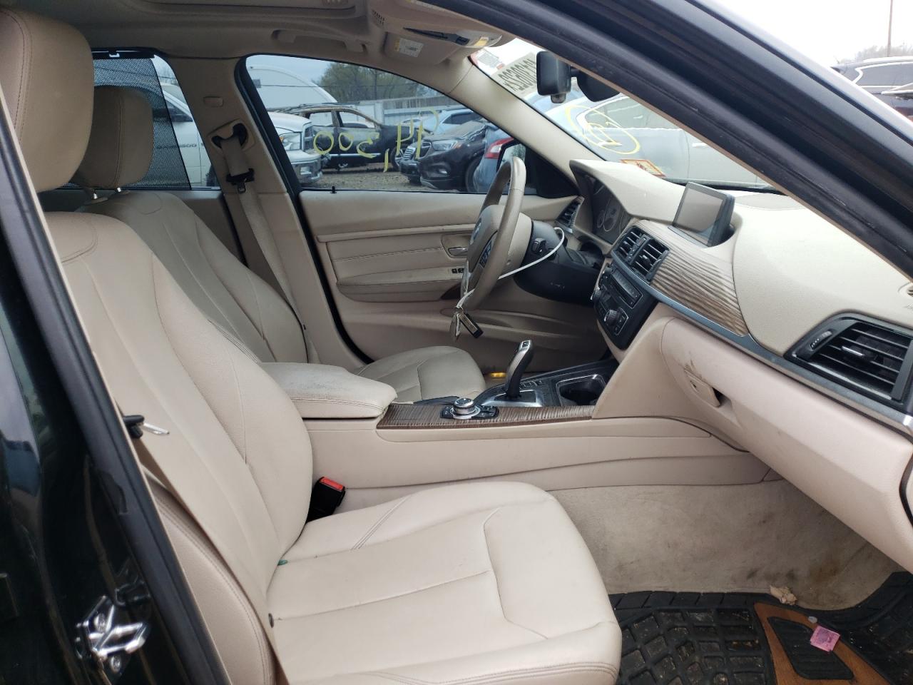 Photo 5 from auction – 2012 BMW 328 I with VIN WBA3A5C5XCF256255