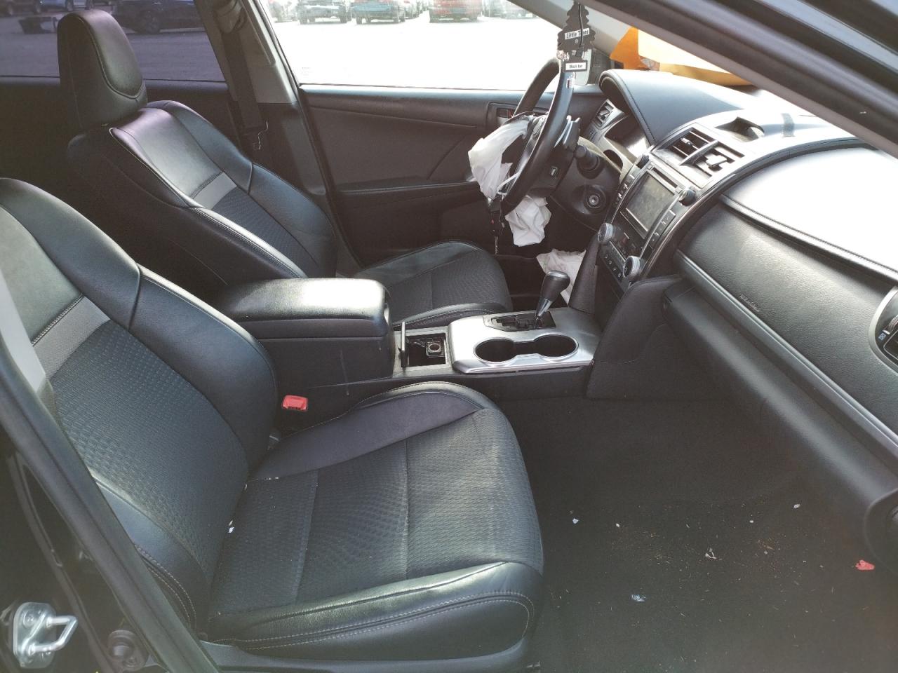 Photo 5 from auction – 2014 TOYOTA CAMRY L with VIN 4T1BF1FK4EU330449