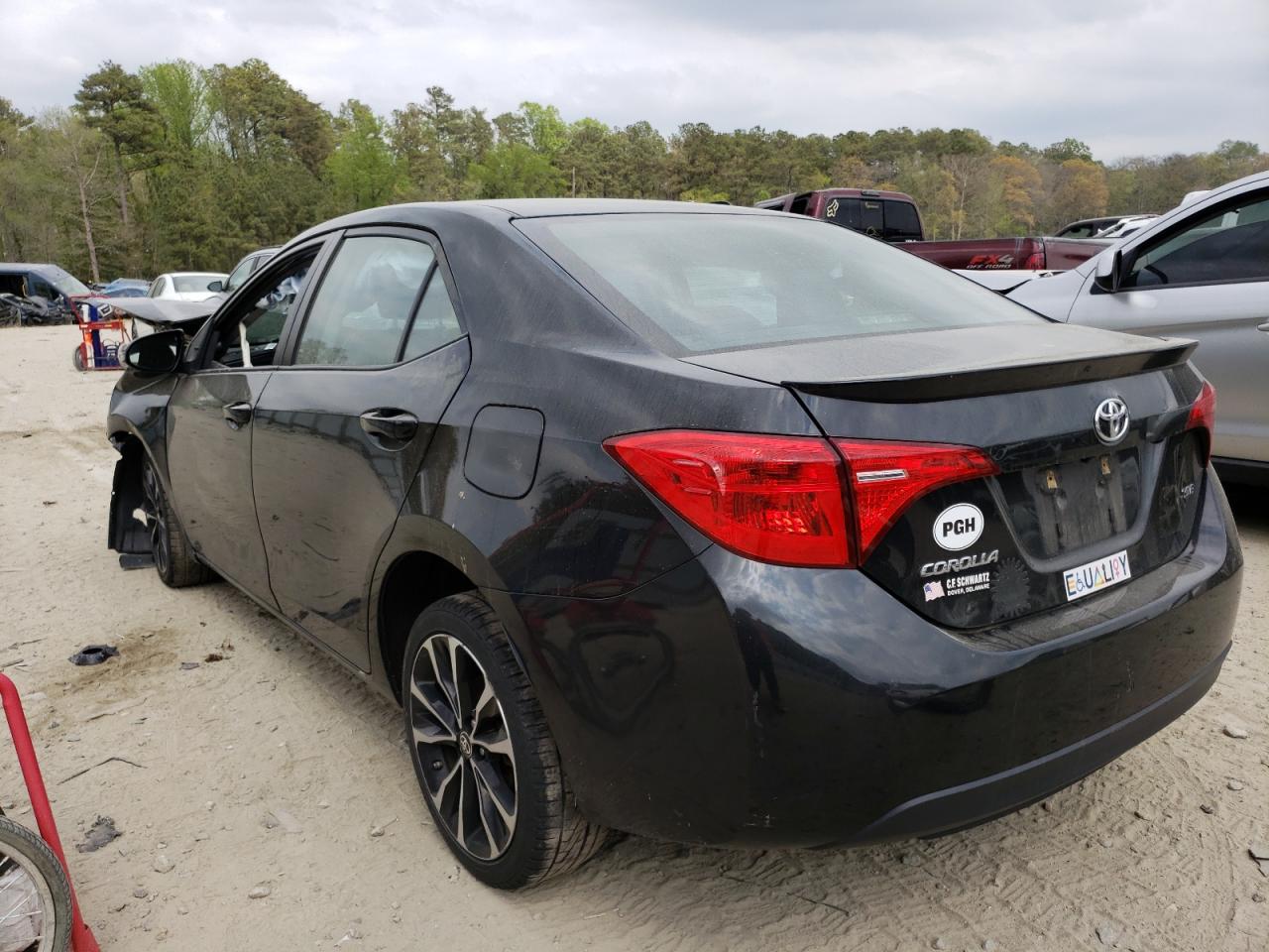 Photo 3 from auction – 2017 TOYOTA COROLLA L with VIN 2T1BURHE4HC807091