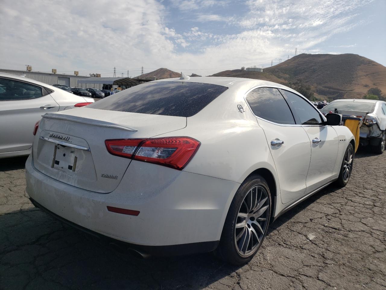 Photo 4 from auction – 2015 MASERATI GHIBLI with VIN ZAM57XSA7F1146474