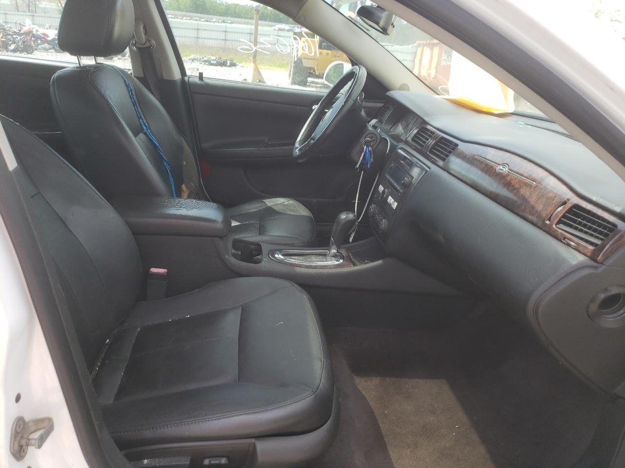 Photo 17 from auction – 2014 CHEVROLET IMPALA LIM with VIN 2G1WC5E34E1151235