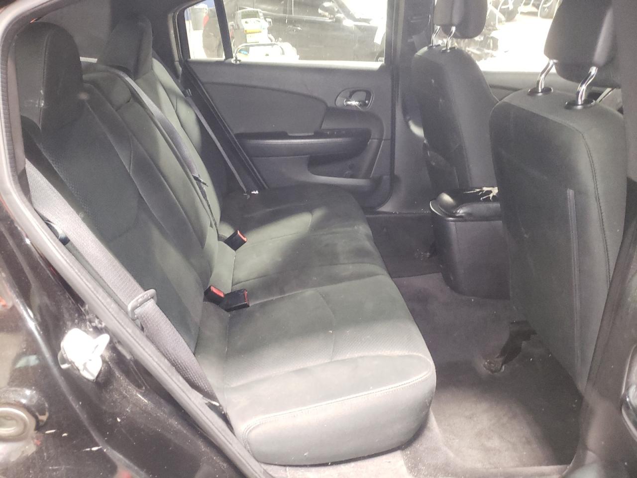 Photo 6 from auction – 2012 CHRYSLER 200 LX with VIN 1C3CCBAB3CN167111