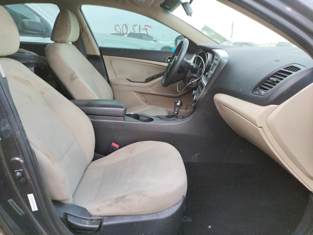 Photo 5 from auction – 2015 KIA OPTIMA LX with VIN 5XXGM4A77FG452508