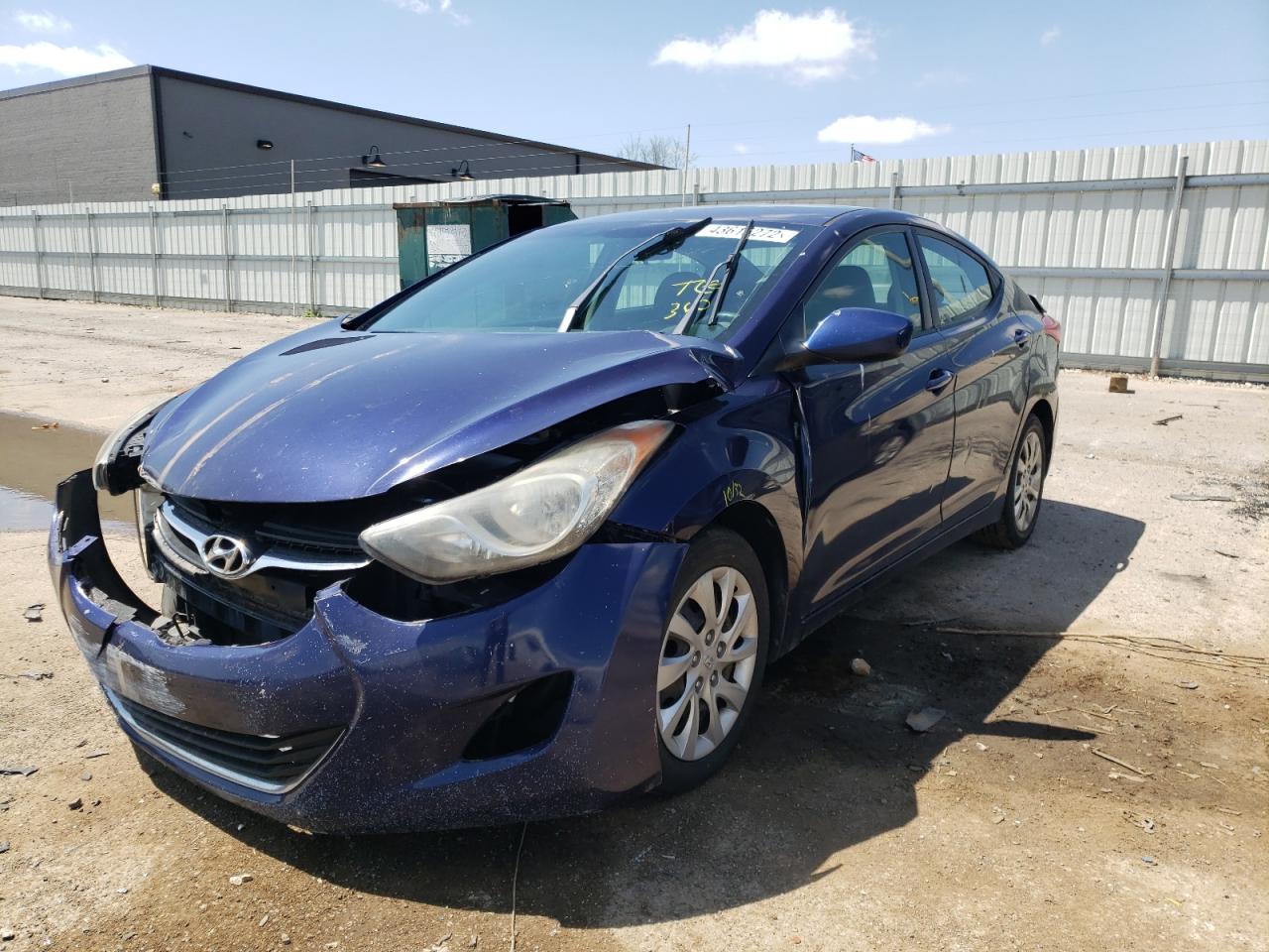 Photo 2 from auction – 2011 HYUNDAI ELANTRA GL with VIN 5NPDH4AE0BH011968