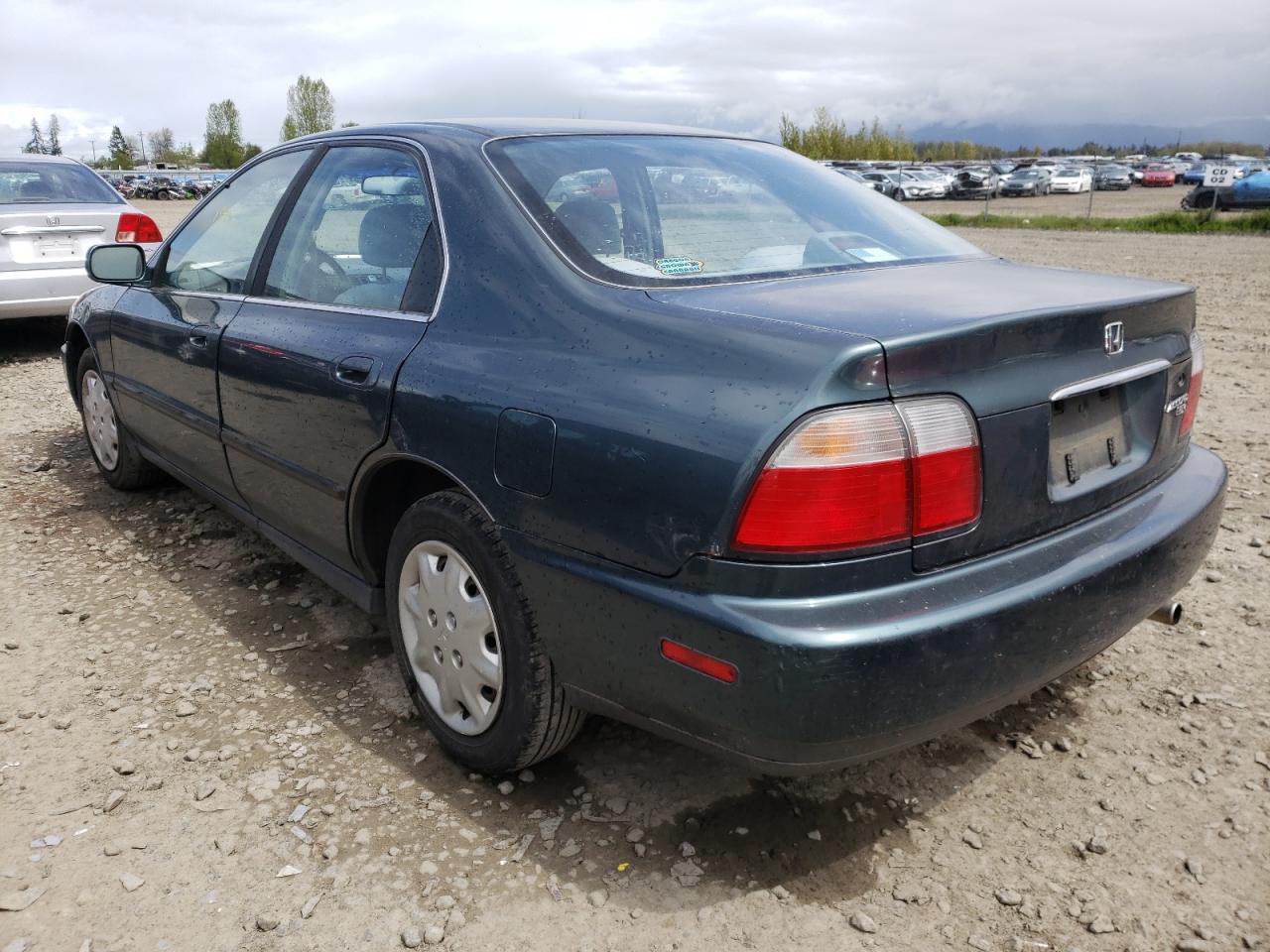 Photo 3 from auction – 1997 HONDA ACCORD LX with VIN 1HGCD5631VA025489
