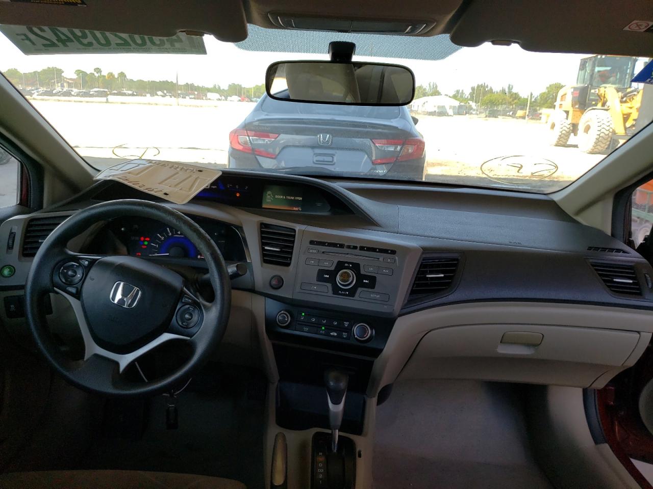 Photo 9 from auction – 2012 HONDA CIVIC LX with VIN 2HGFB2F52CH559991