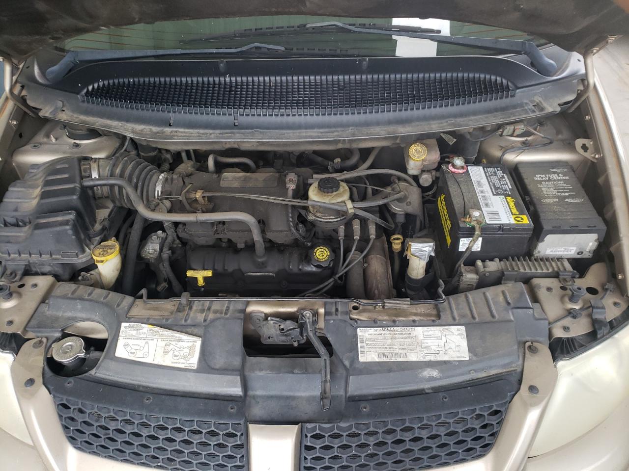 Photo 7 from auction – 2002 DODGE GRAND CARA with VIN 2B4GP44382R686381
