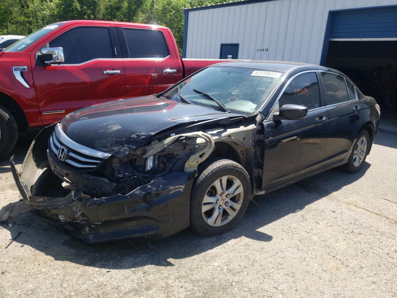 Photo 2 from auction – 2011 HONDA ACCORD LXP with VIN 1HGCP2F43BA075286
