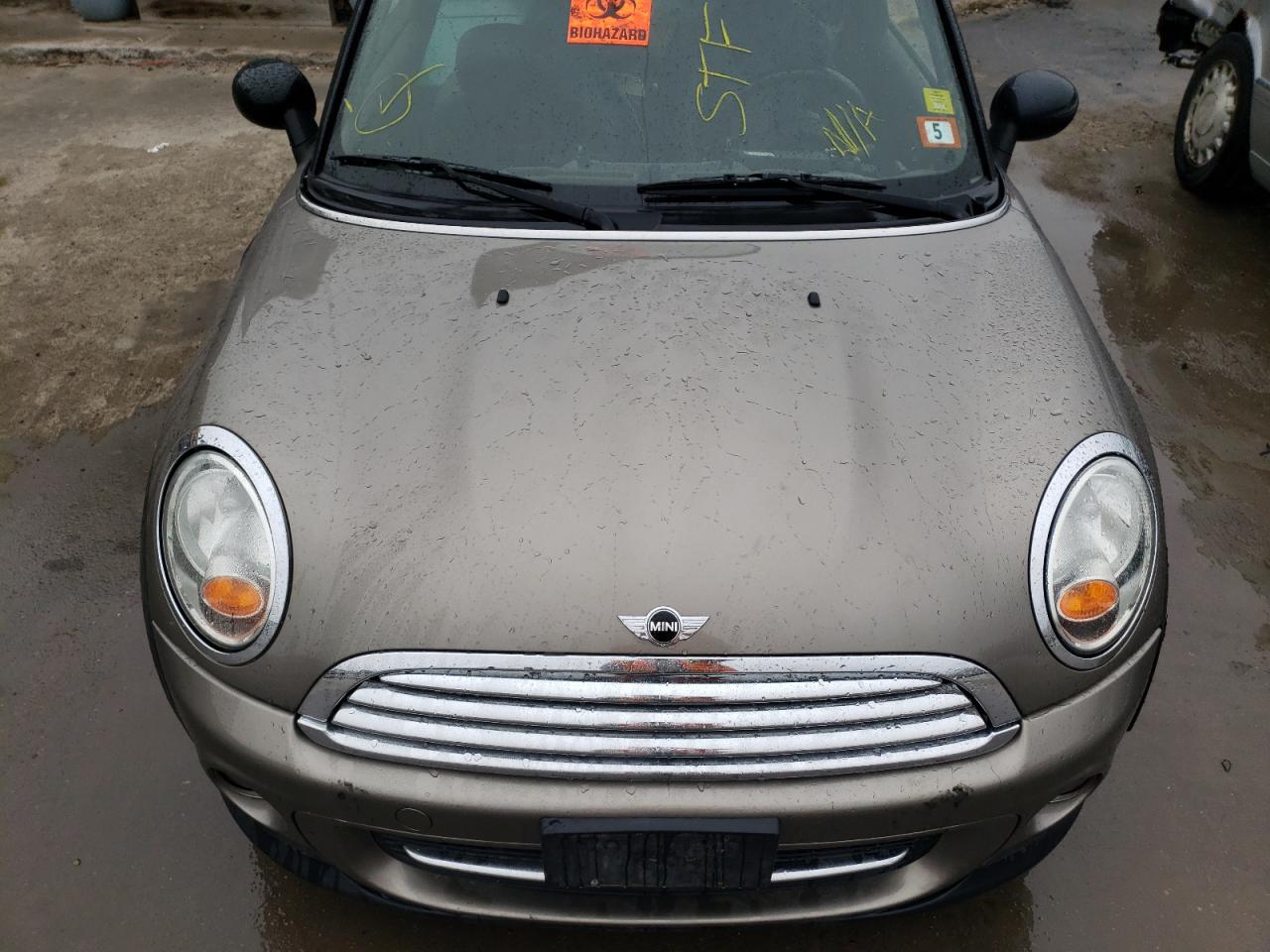 Photo 7 from auction – 2011 MINI COOPER with VIN WMWSU3C5XBT253010