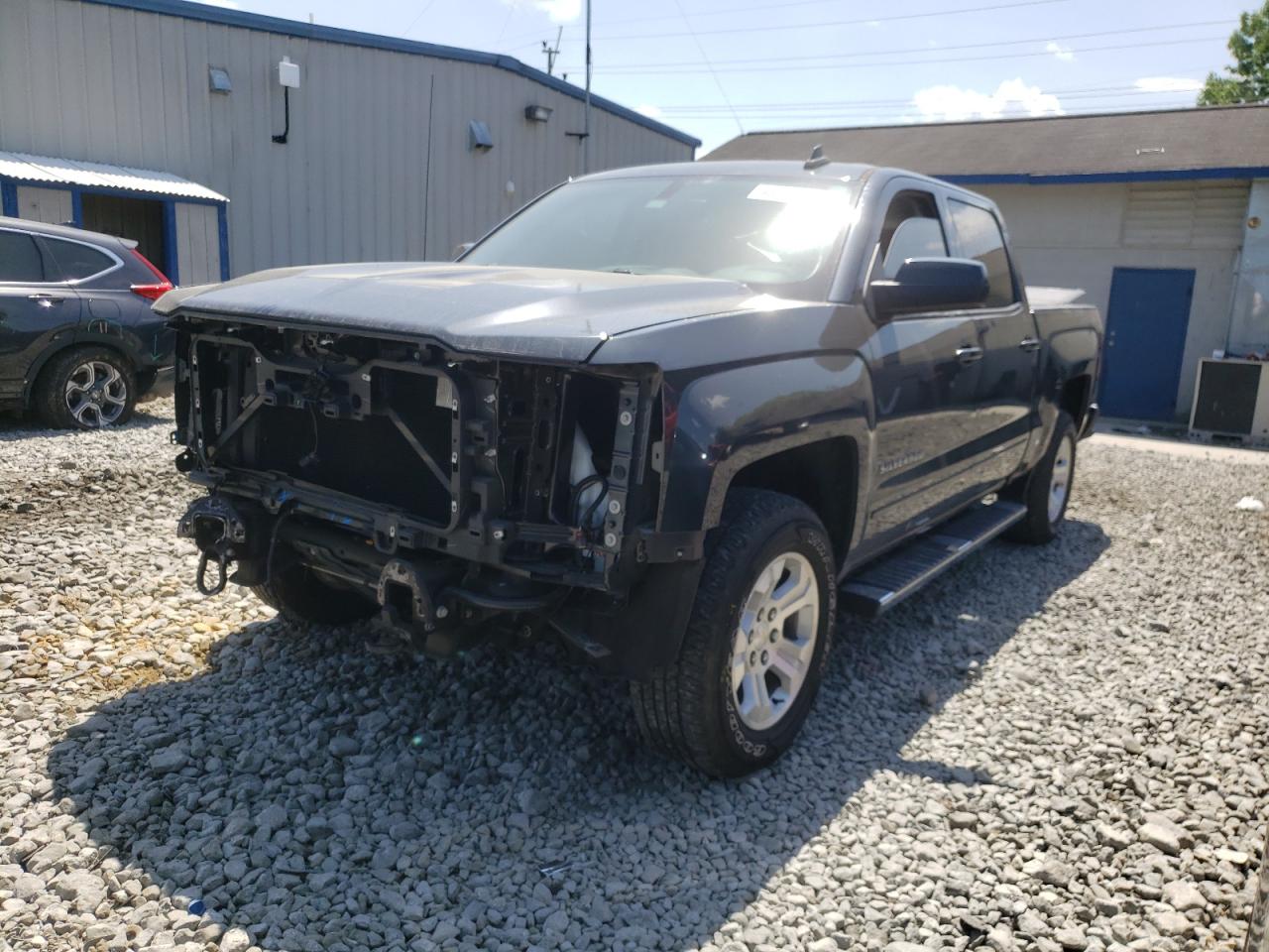 Photo 2 from auction – 2018 CHEVROLET SILVERADO with VIN 3GCUKREC9JG303956