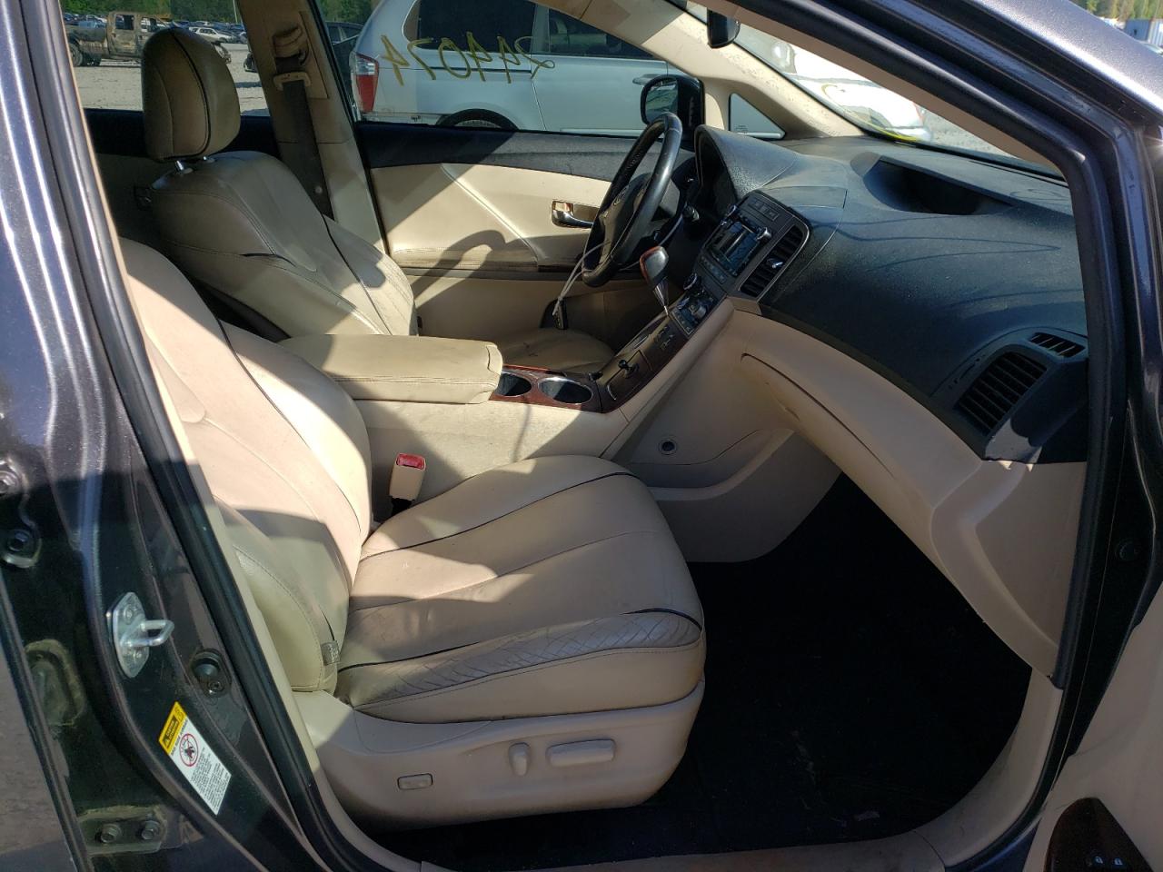 Photo 5 from auction – 2010 TOYOTA VENZA with VIN 4T3ZK3BB9AU029513