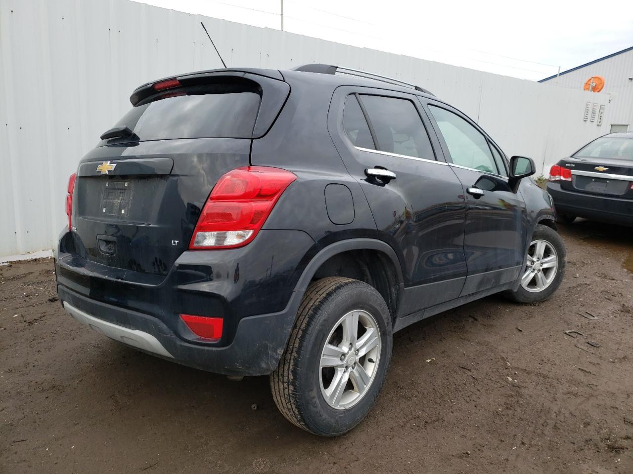 Photo 4 from auction – 2017 CHEVROLET TRAX 1LT with VIN 3GNCJLSB3HL280481
