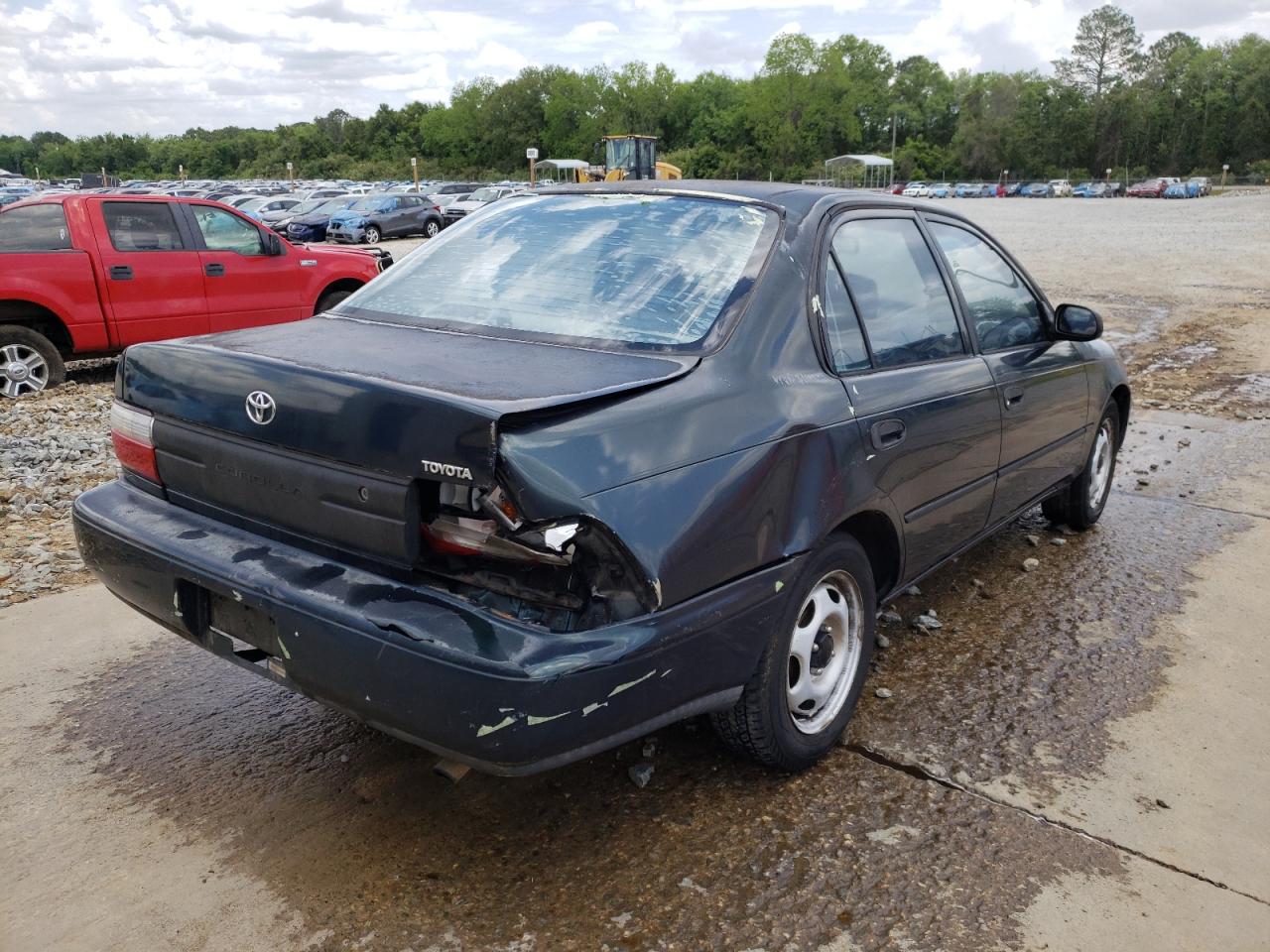 Photo 4 from auction – 1996 TOYOTA COROLLA with VIN 1NXBA02E7TZ436335
