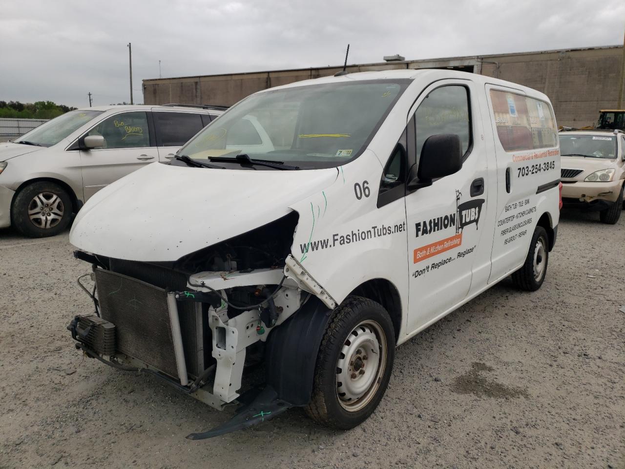 Photo 2 from auction – 2015 NISSAN NV200 2.5S with VIN 3N6CM0KN2FK699673
