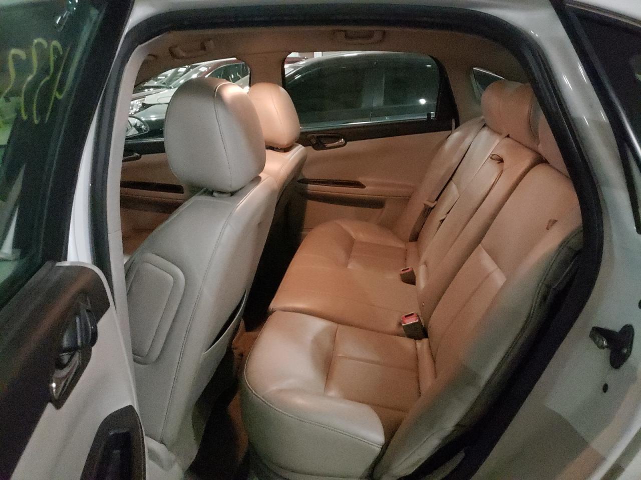 Photo 6 from auction – 2010 CHEVROLET IMPALA LT with VIN 2G1WB5EN7A1255684